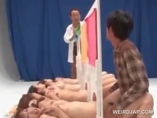 Asijské nahý holky dostat cunts přibil v a špinavý film soutěž