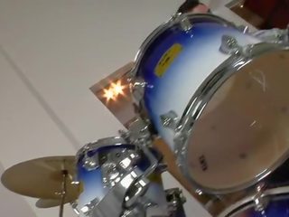 Kara novak tukk a drummer