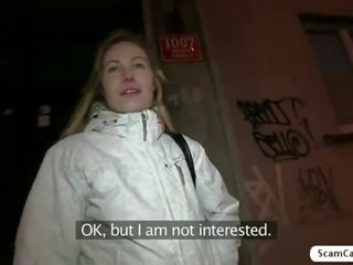 Exceptional radka gets her burungpun fucked for extra awis by a total stranger